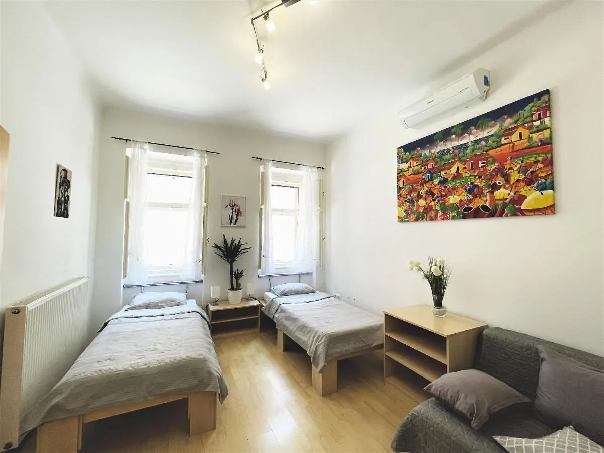 Viktorija City Center Apartment Ljubljana 0*,