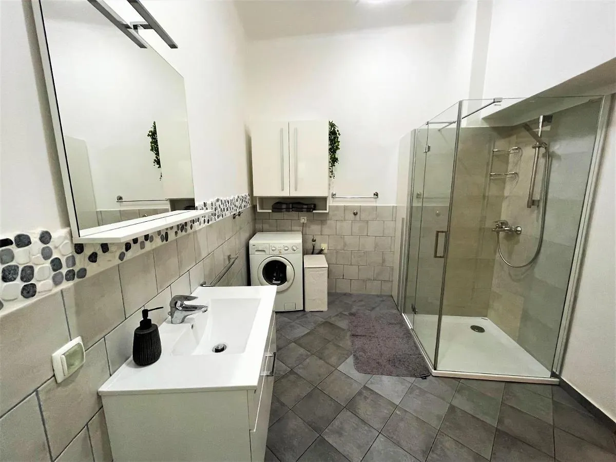 Viktorija City Center Apartment Ljubljana