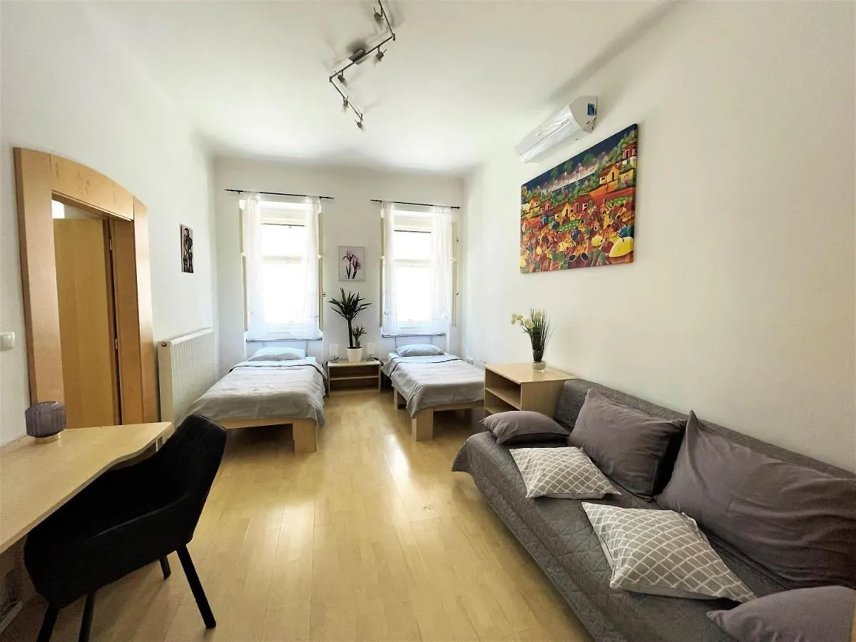 Viktorija City Center Apartment Ljubljana