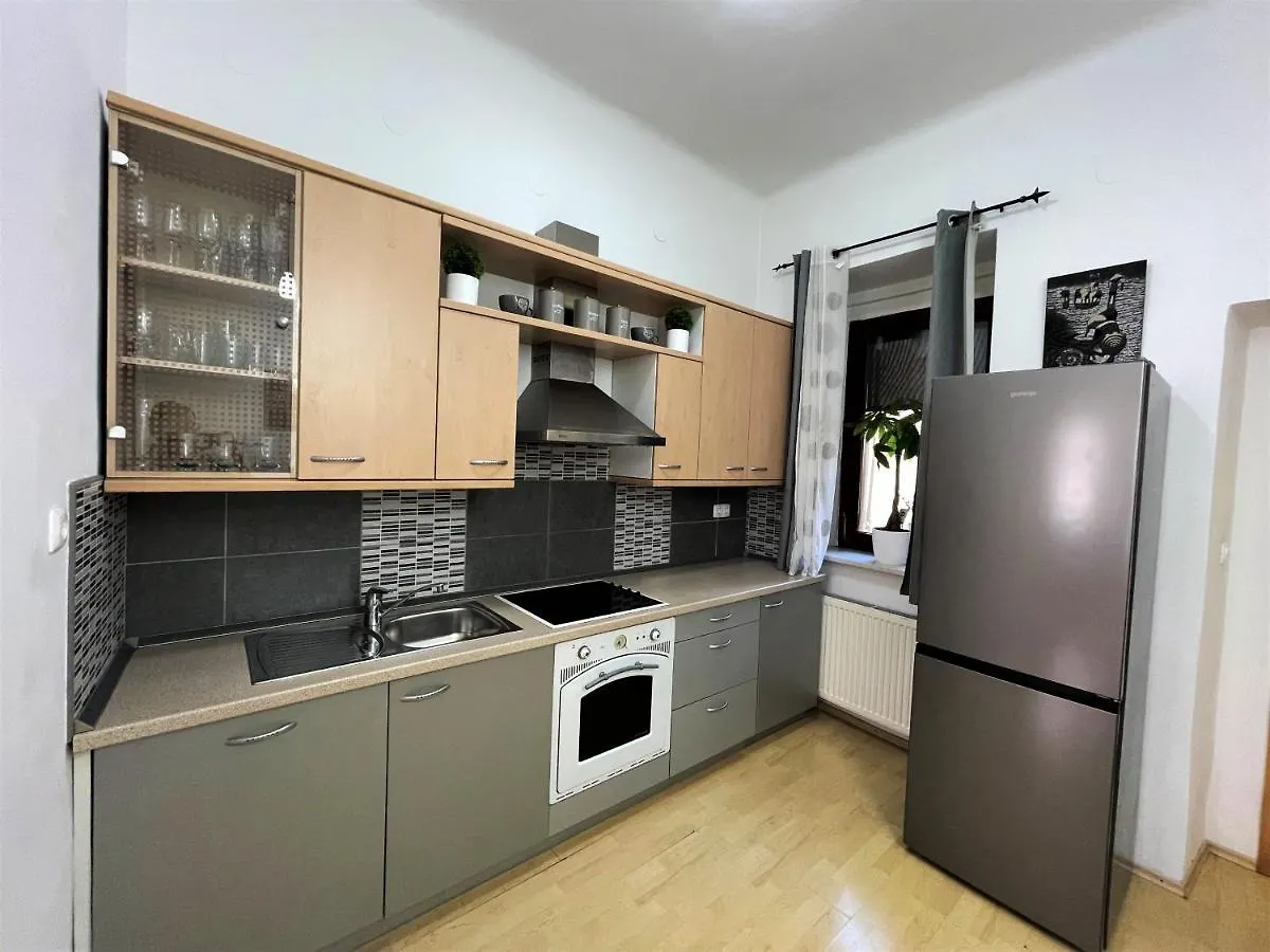 Viktorija City Center Apartment Ljubljana Slovenia